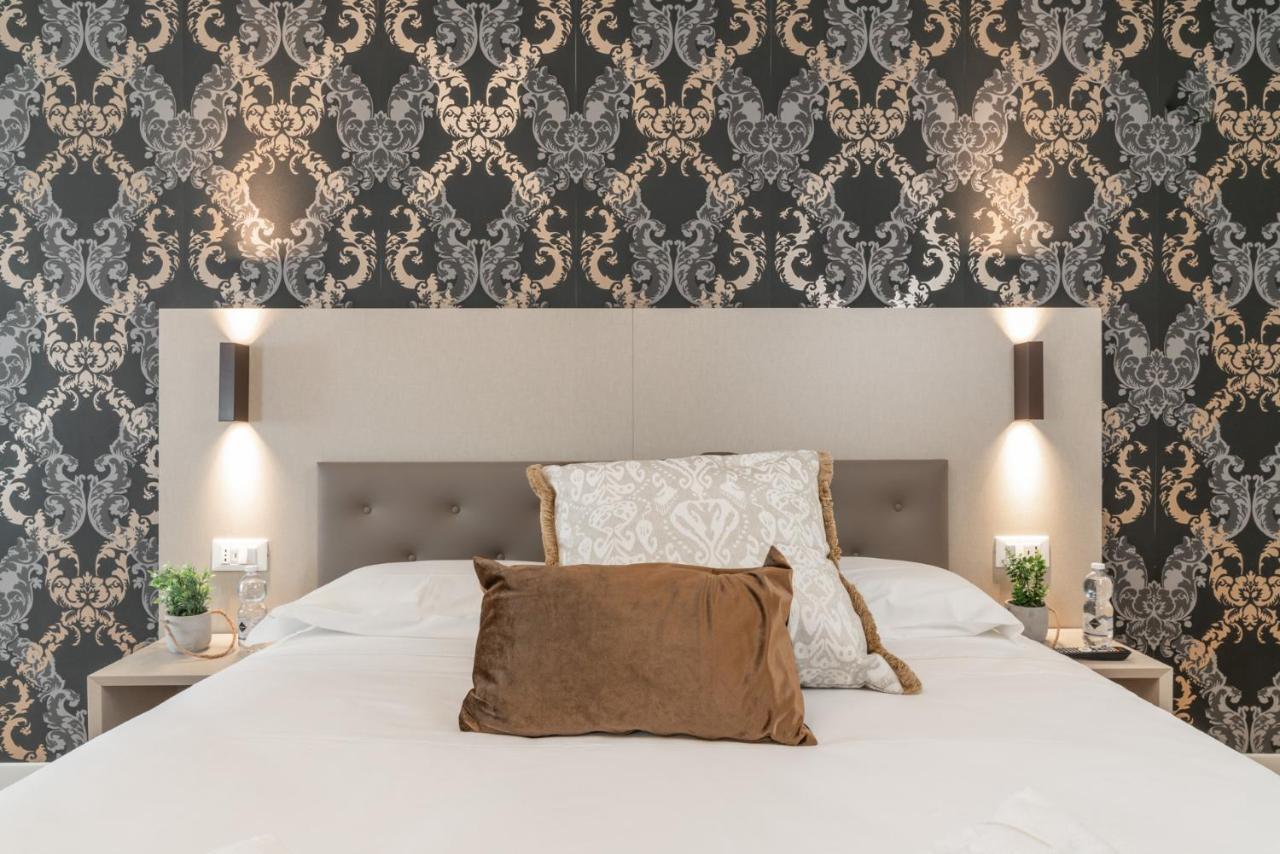 Grifoni Hotel *